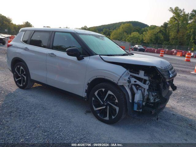  Salvage Mitsubishi Outlander