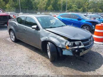  Salvage Dodge Avenger