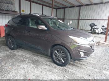  Salvage Hyundai TUCSON