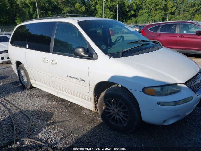  Salvage Chrysler Town & Country