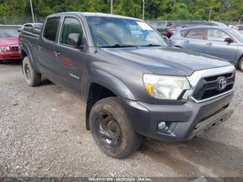  Salvage Toyota Tacoma