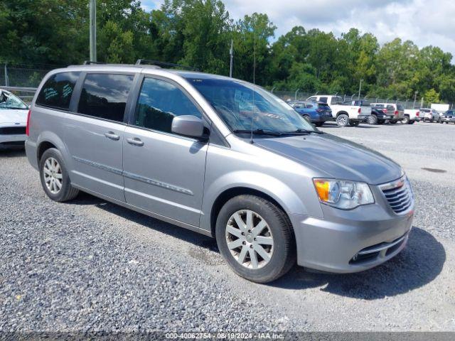  Salvage Chrysler Town & Country