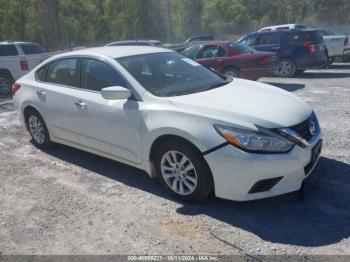  Salvage Nissan Altima