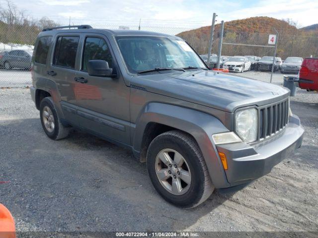  Salvage Jeep Liberty