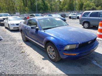  Salvage Ford Mustang