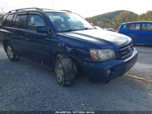  Salvage Toyota Highlander