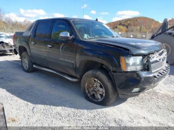  Salvage Chevrolet Avalanche 1500