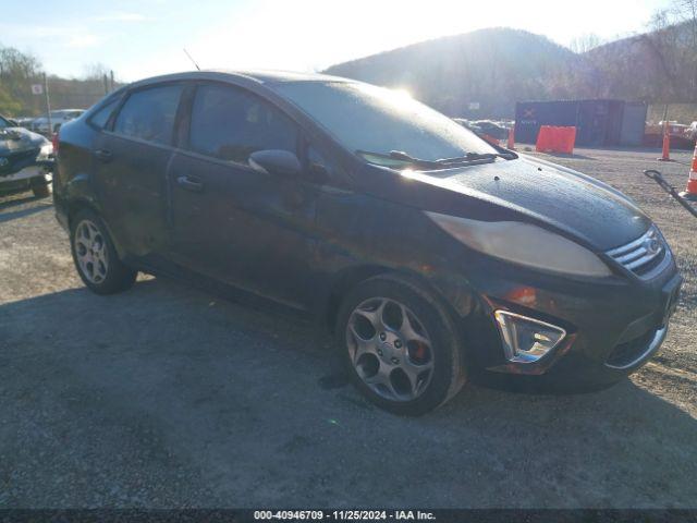  Salvage Ford Fiesta