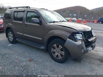  Salvage Nissan Pathfinder