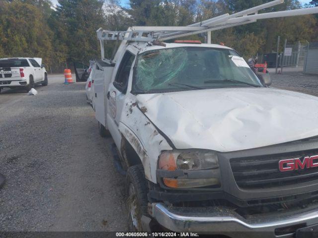  Salvage GMC Sierra 2500