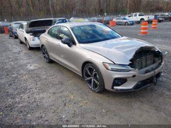  Salvage Volvo S60