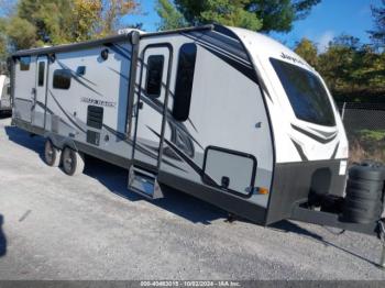  Salvage Jayco White Hawk