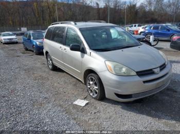  Salvage Toyota Sienna