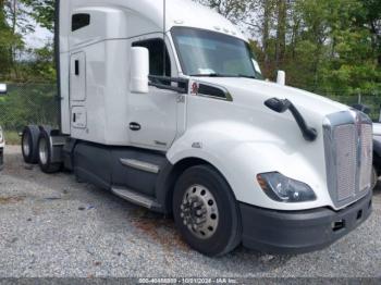  Salvage Kenworth T680