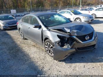  Salvage Nissan Altima