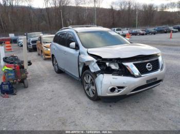  Salvage Nissan Pathfinder