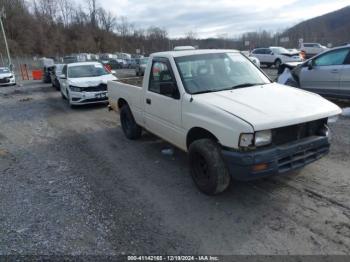  Salvage Isuzu Conventional