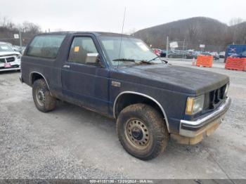  Salvage Chevrolet Blazer