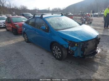  Salvage Toyota Prius Prime