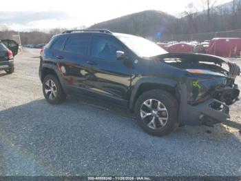  Salvage Jeep Cherokee