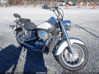  Salvage Honda Vt750