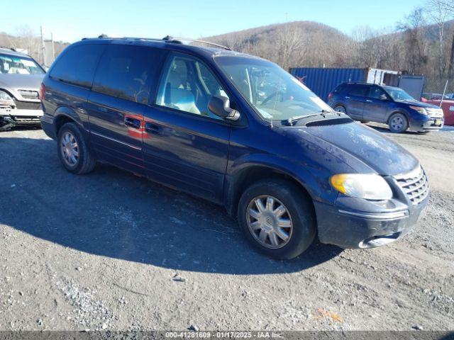  Salvage Chrysler Town & Country