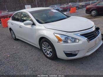  Salvage Nissan Altima