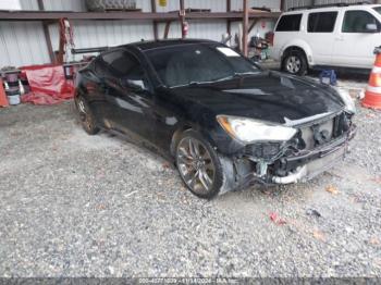  Salvage Hyundai Genesis