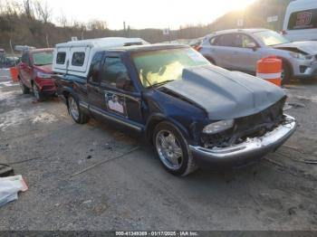  Salvage Chevrolet S-10