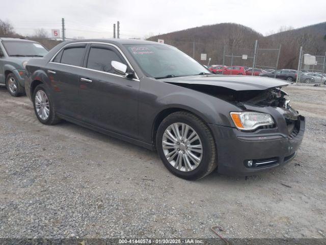  Salvage Chrysler 300c