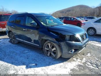  Salvage Nissan Pathfinder