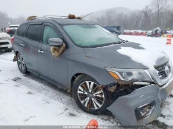  Salvage Nissan Pathfinder