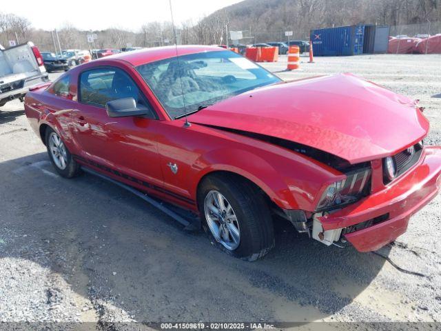  Salvage Ford Mustang