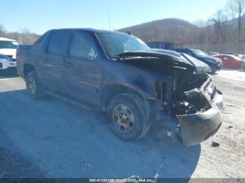  Salvage Chevrolet Avalanche 1500