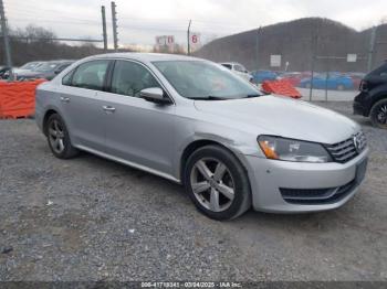  Salvage Volkswagen Passat