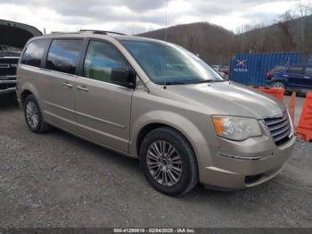  Salvage Chrysler Town & Country