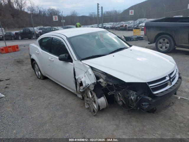  Salvage Dodge Avenger