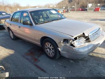  Salvage Ford Crown Victoria