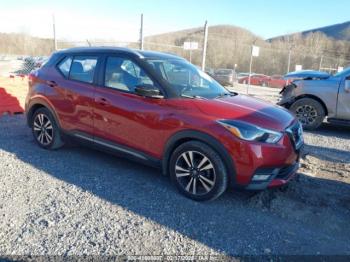  Salvage Nissan Kicks