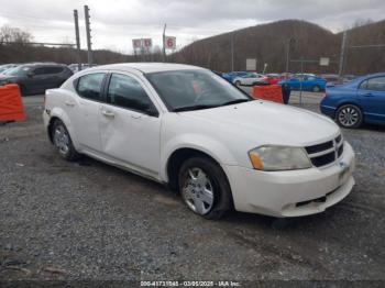  Salvage Dodge Avenger
