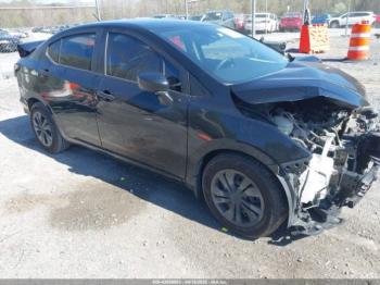  Salvage Nissan Versa