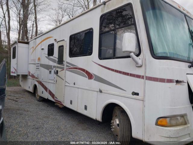  Salvage Workhorse Custom Cha Motorhome Chassis