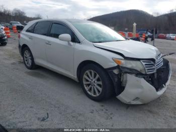  Salvage Toyota Venza