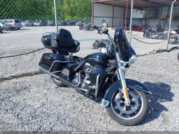  Salvage Harley-Davidson Flhtk