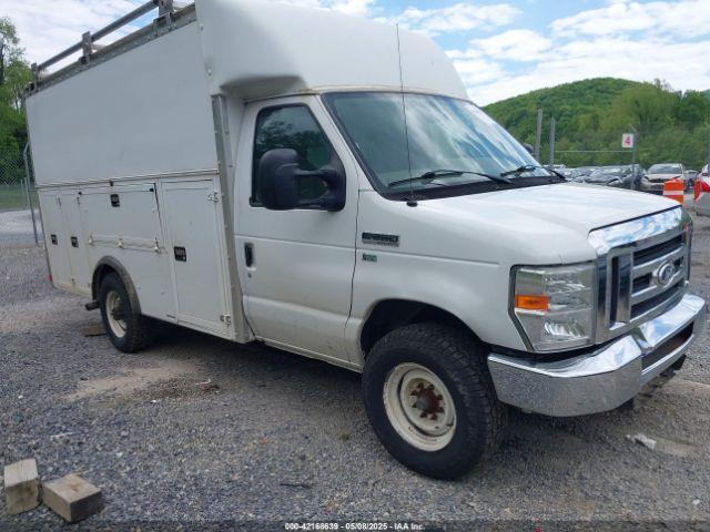  Salvage Ford E-350