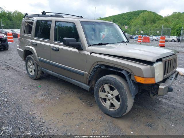  Salvage Jeep Commander