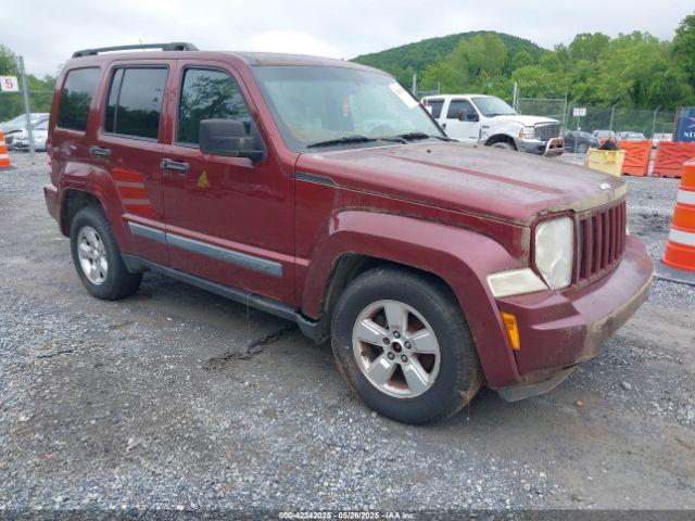  Salvage Jeep Liberty