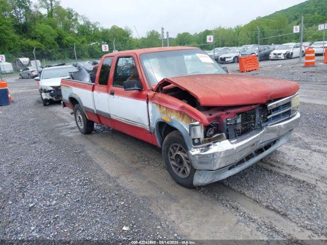  Salvage Dodge Dakota
