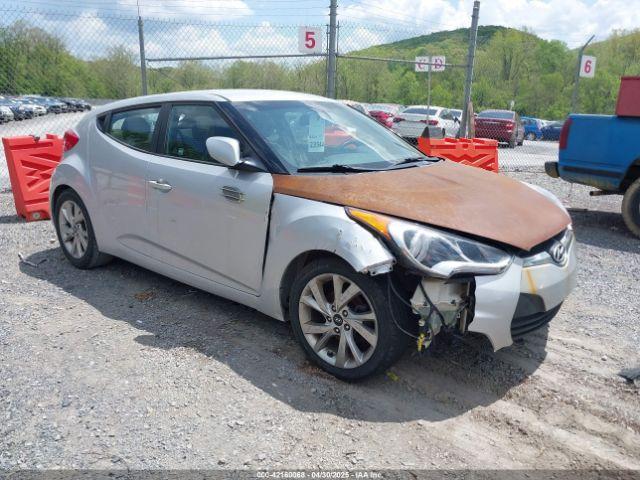  Salvage Hyundai VELOSTER