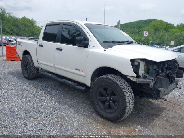  Salvage Nissan Titan